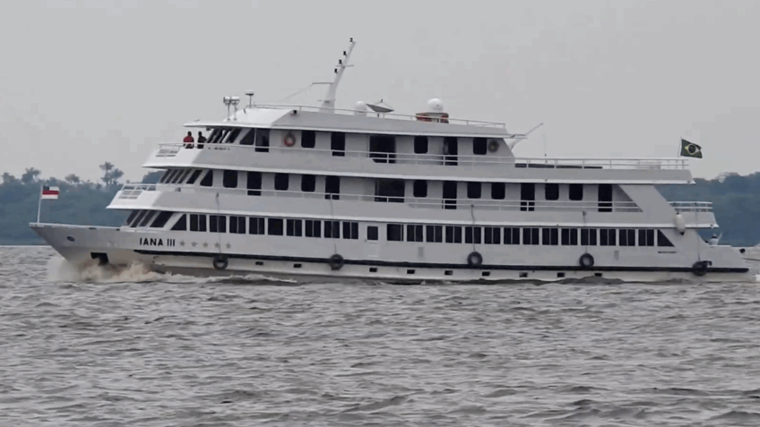 Vice-líder oposicionista questiona aluguel de iate presidencial em meio a crise hoteleira para COP30