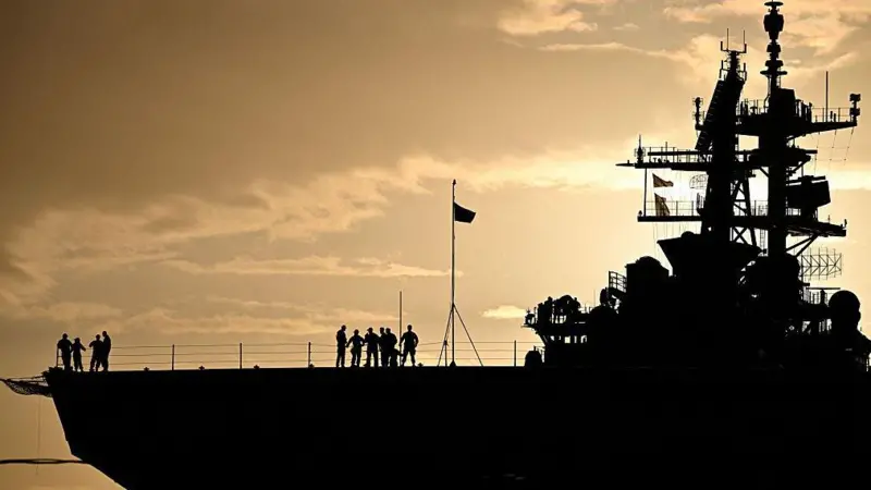 Trump anuncia bloqueio completo a petroleiros sancionados da Venezuela