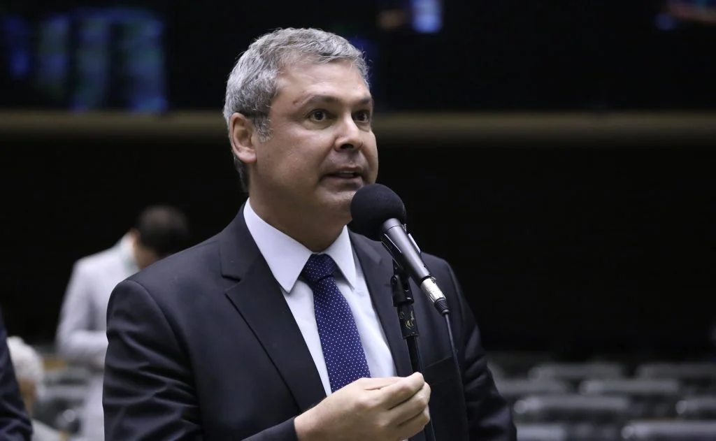 Partidos de esquerda recorrem ao STF contra aprovação do PL da dosimetria