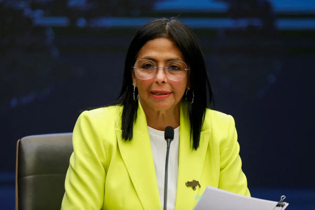 Delcy Rodríguez defende diálogo com os Estados Unidos