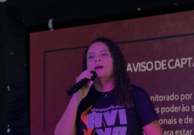 Apóstola Carine Carvalho falece após seis meses de luta contra ferimento a bala