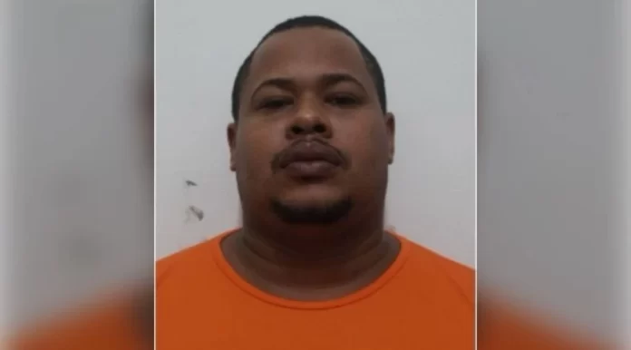 Líder do Comando Vermelho foge após saída temporária no Nordeste de Amaralina