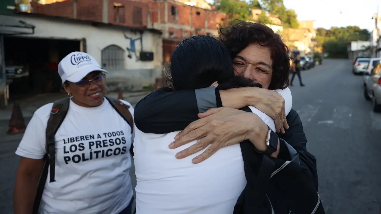 Liberações parciais de presos políticos na Venezuela geram frustração em famílias e organizações de direitos humanos