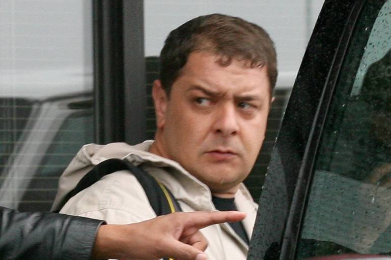 Filho de Lula deixa o Brasil rumo a Madri em meio a apurações da PF sobre fraudes no INSS