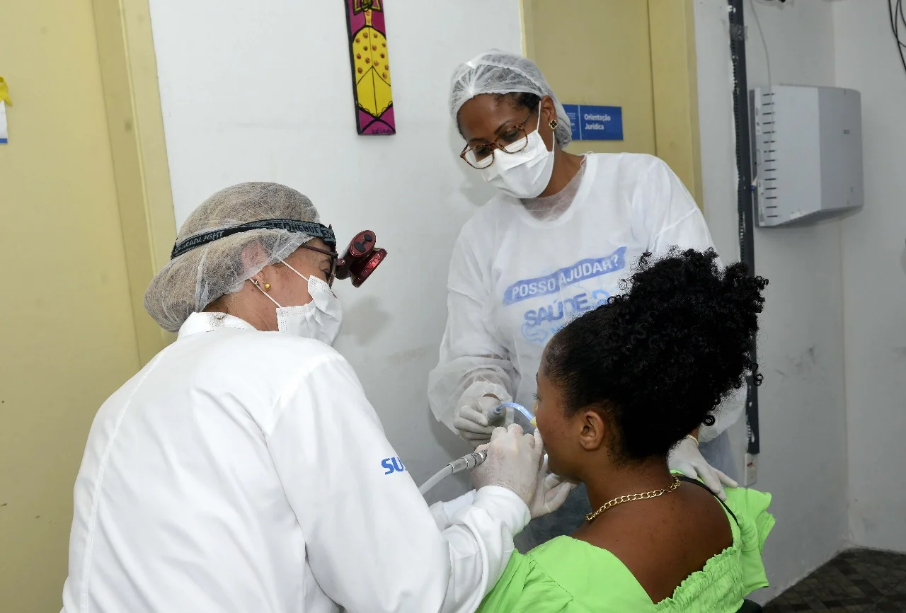 Salvador nomeia 37 aprovados em concurso para atuar na saúde  37 páginas da web