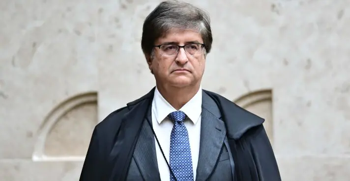 PGR nega pedido de smart tv para Bolsonaro na prisão