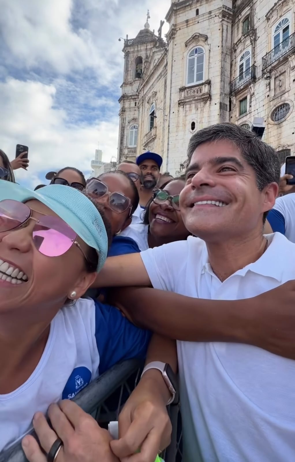 ACM Neto projeta novo futuro para a Bahia na Lavagem do Bonfim