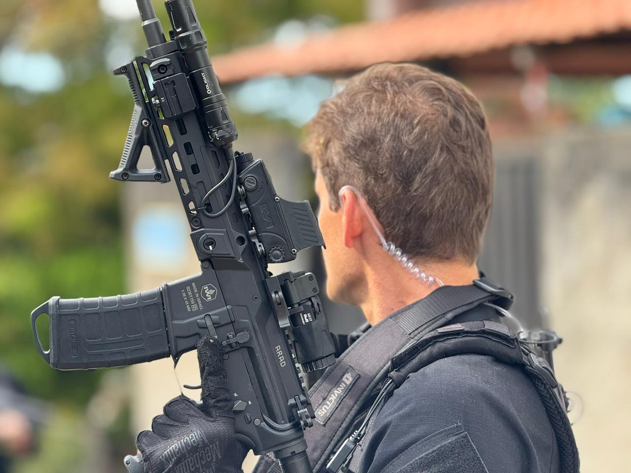 Operação policial termina com dois mortos e delegado ferido no sul da Bahia