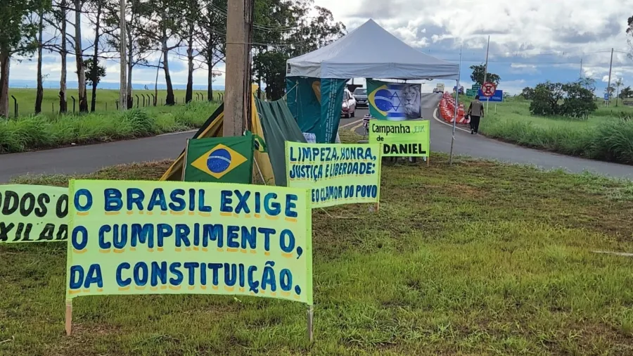 Df Legal desmonta acampamento bolsonarista irregular na região da Papudinha