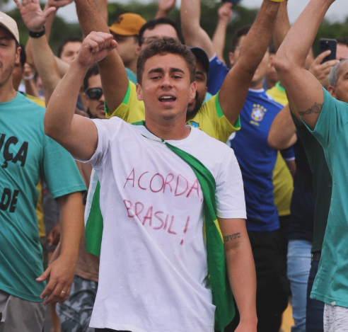 Nikolas Ferreira convoca atos contra Lula e Moraes