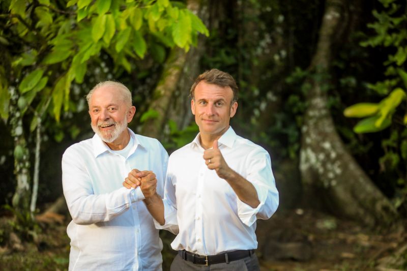 Lula e Macron debatem Conselho da Paz e crise na Venezuela em conversa telefônica