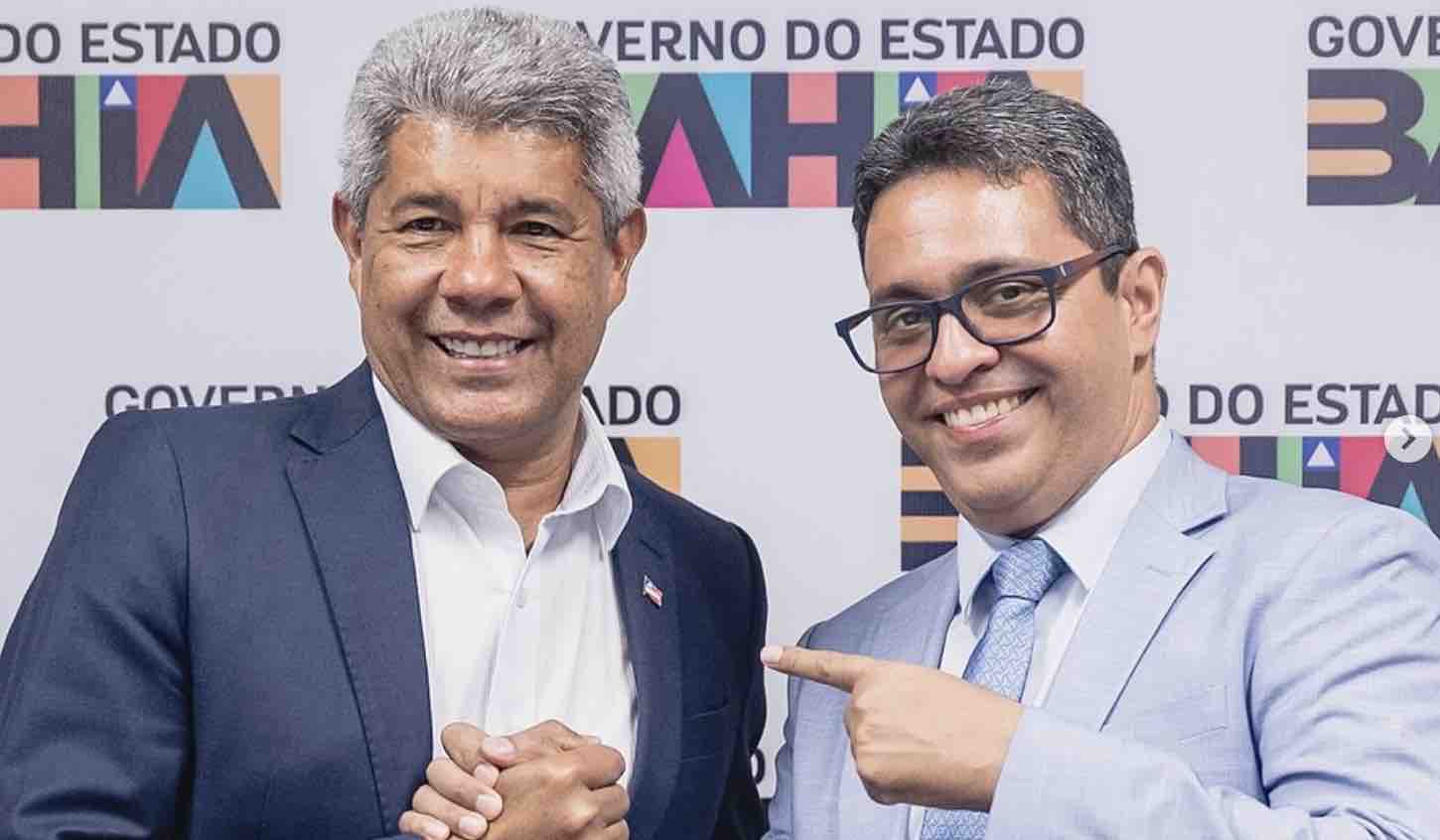 Prefeitura de Caravelas na Bahia assina contratos de obras que somam mais de R$ 7,8 milhões com empresa local