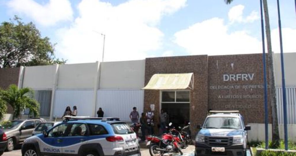 Homem de 27 anos é assassinado a tiros em latrocínio em Salvador