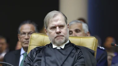 Ministros do STF suspeitam de gravação clandestina feita por Toffoli em sessão secreta