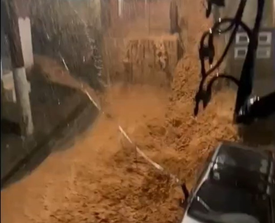 Prefeitura confirma 14 mortes após temporal em Juiz de Fora