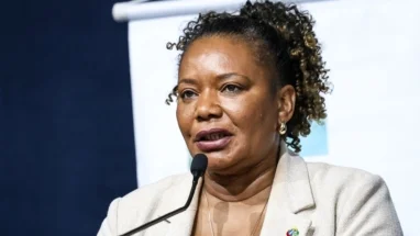 MBL aciona MPF contra ministra da cultura por suspeita de conflito de interesses