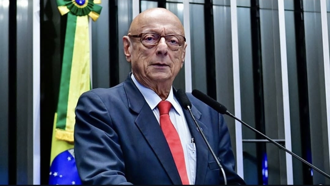 Senador Esperidião Amin (PP-SC) confirma pré-candidatura ao Senado apesar de exclusão da chapa do PL