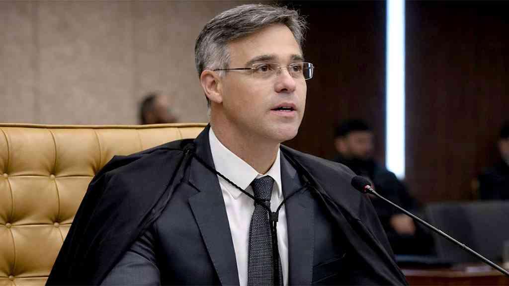 Mendonça autoriza quebra de sigilos de Lulinha em investigação do INSS