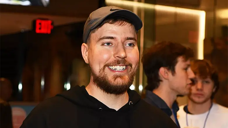 MrBeast afirma que não se importa com o baixo desempenho de vídeo sobre construção de 10 escolas pelo mundo