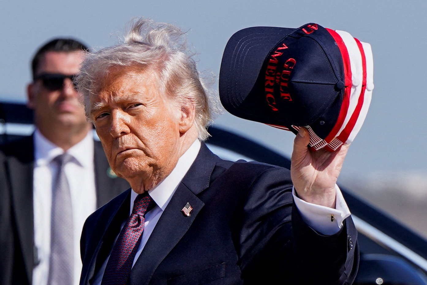 Presidente Donald Trump anuncia a morte do Aiatolá Ali Khamenei em ofensiva conjunta de EUA e Israel contra o Irã