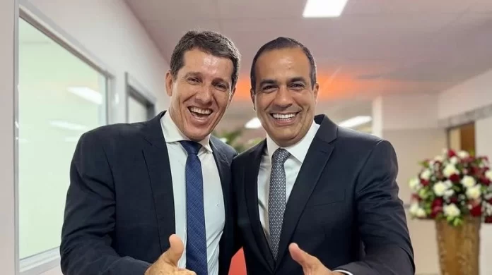 Foto de Zé Cocá ao lado de Bruno Reis gera incômodo na base aliada e reacende debate sobre aeroporto de Jequié