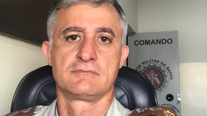 Tenente-coronel da PM baiana é exonerado após manifestar apoio a ACM Neto