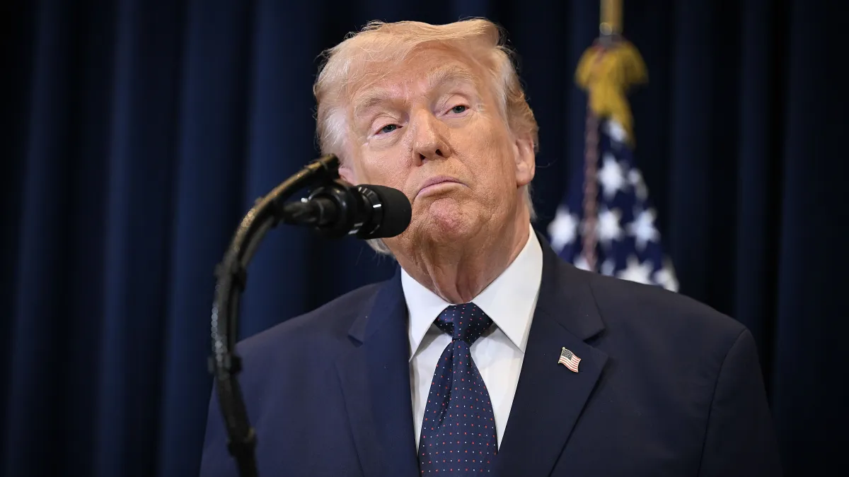 Trump prioriza conter programa nuclear do Irã acima dos preços do petróleo