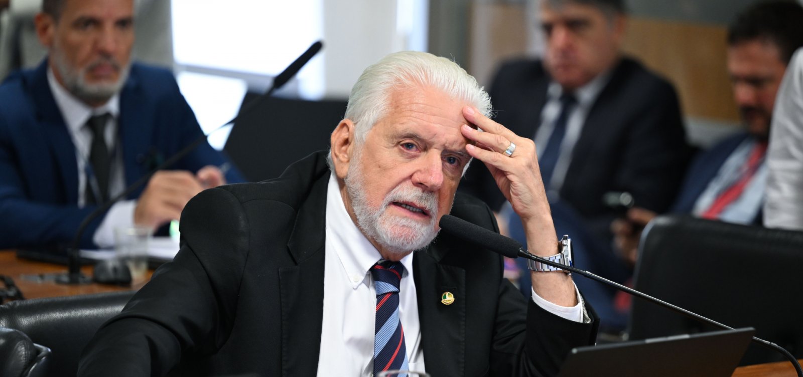 Senador Jaques Wagner cobra definição da chapa de Jerônimo Rodrigues