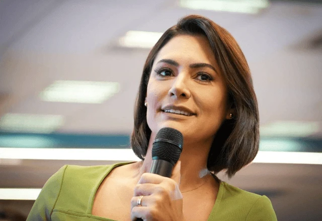 Michelle Bolsonaro busca novo encontro com Alexandre de Moraes para solicitar prisão domiciliar ao ex-presidente