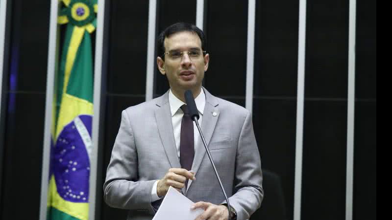 Leo Prates anuncia filiação ao Republicanos