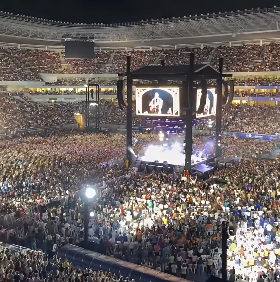 Frei Gilson mobiliza mais de 60 mil fiéis em vigília quaresmal na Arena de Pernambuco