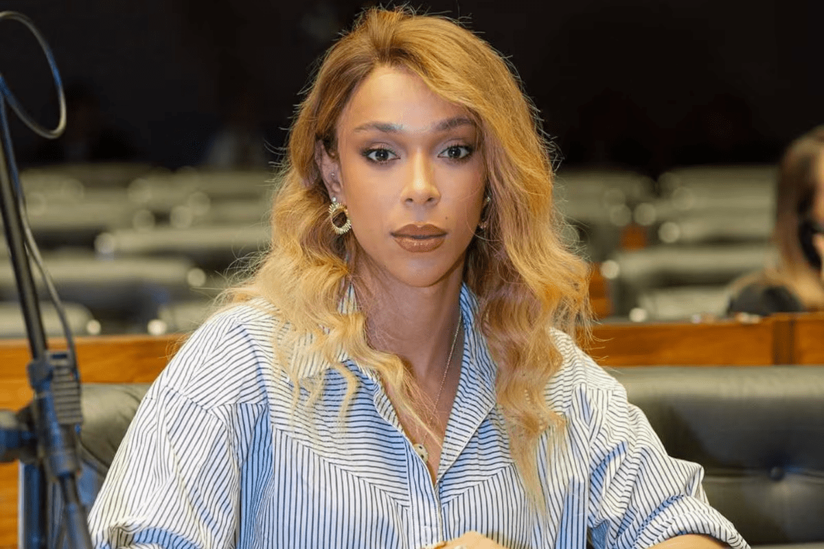 ONG feminista Matria entra com ação judicial contra deputada Erika Hilton por declarações consideradas ofensivas