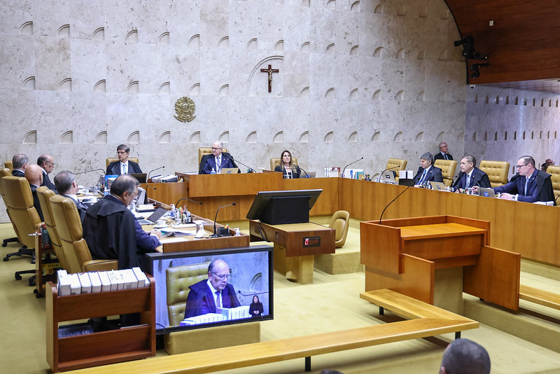 Comissão do STF aponta R$ 9,8 bi acima do teto de juízes