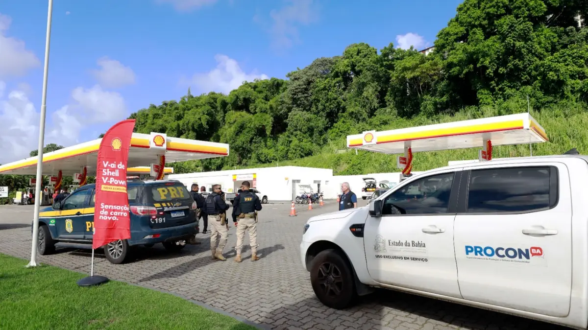 Bahia adere a plano federal para reduzir alta do diesel importado