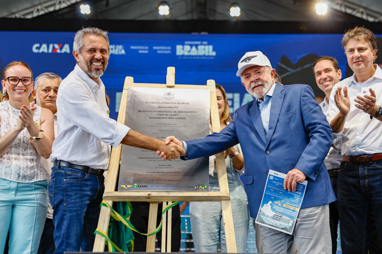 Lula comete mais um ato de sincericídio em evento em Fortaleza e diz que 