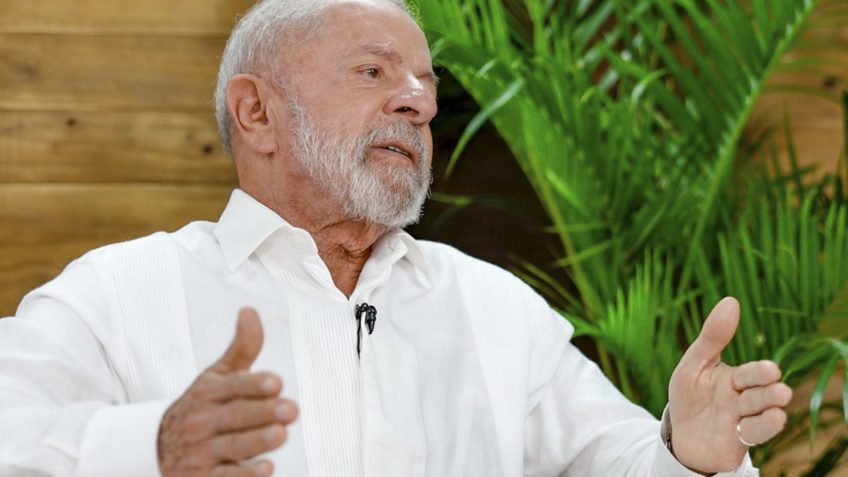 Lula defende Pix e rejeita pressão dos EUA