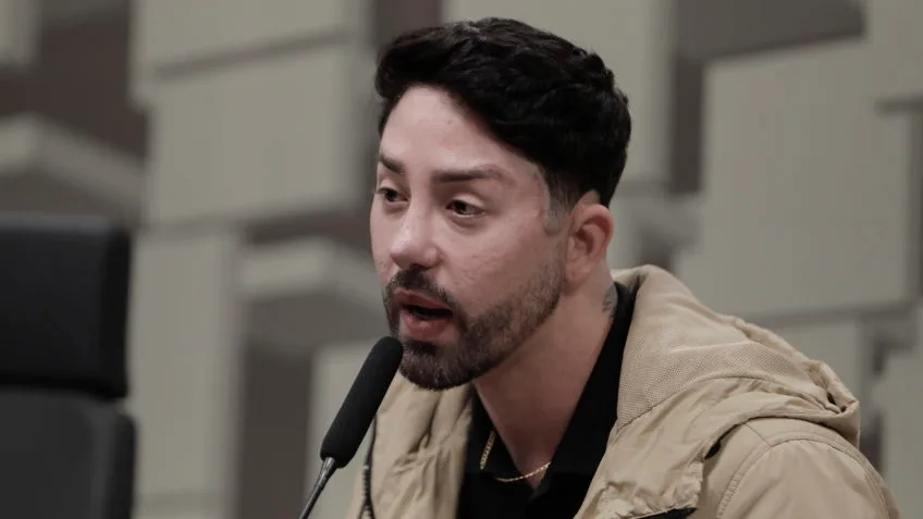 Rico Melquiades se filia ao PSDB e anuncia pré-candidatura a deputado federal por Alagoas e promete cirurgia plástica