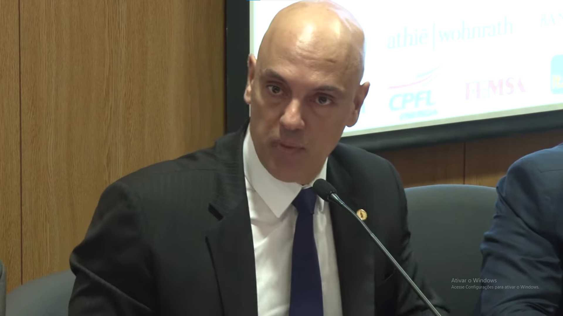 Alexandre de Moraes nega pedido de Lindbergh para investigar Sergio Moro