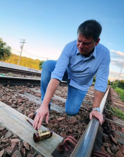 Governador Tarcísio de Freitas anuncia início da construção do trem mais rápido do Brasil entre Campinas e São Paulo