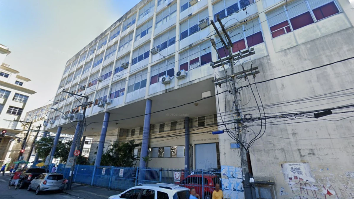 Professor e diretor brigam dentro da UFBA e caso vai parar na delegacia