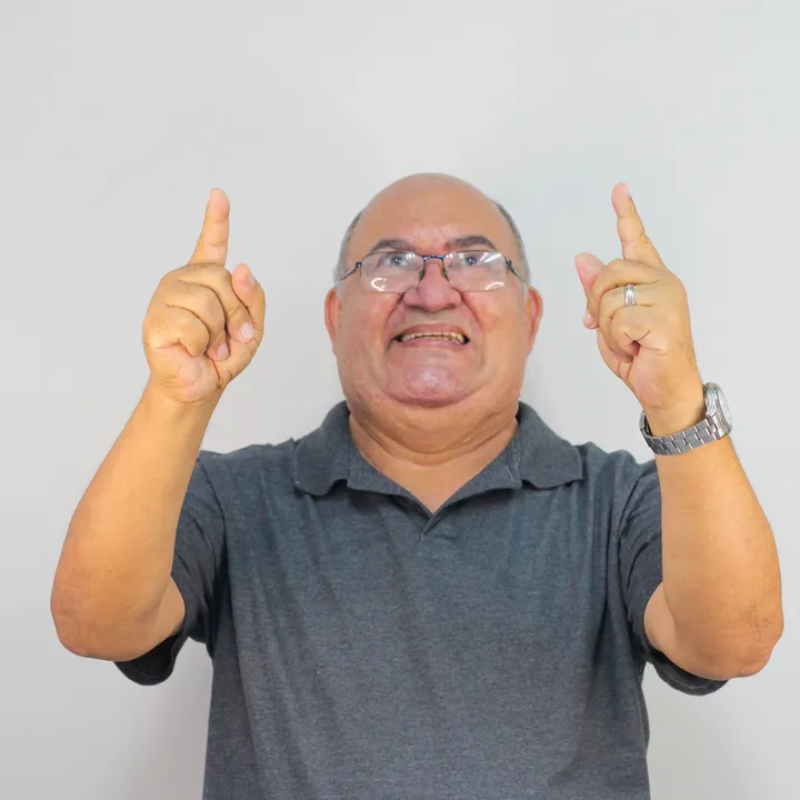 Morre o radialista esportivo Manuel Messias