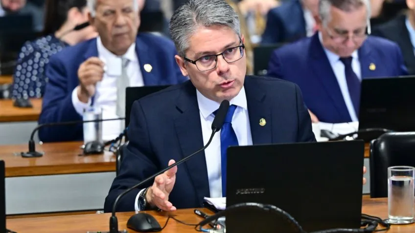 Relatório da CPI pede indiciamento de Toffoli, Moraes e Gilmar