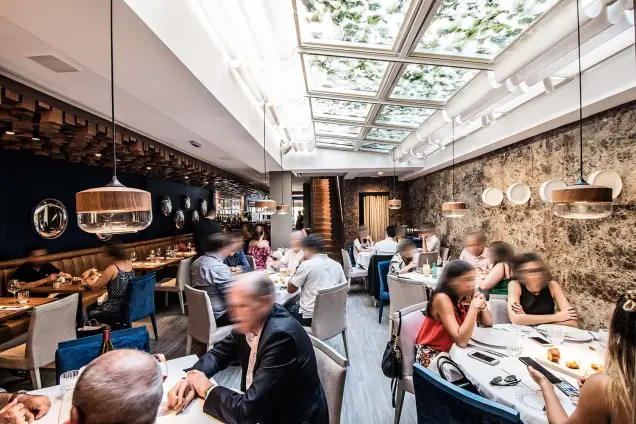 Dois restaurantes brasileiros conquistam três estrelas Michelin