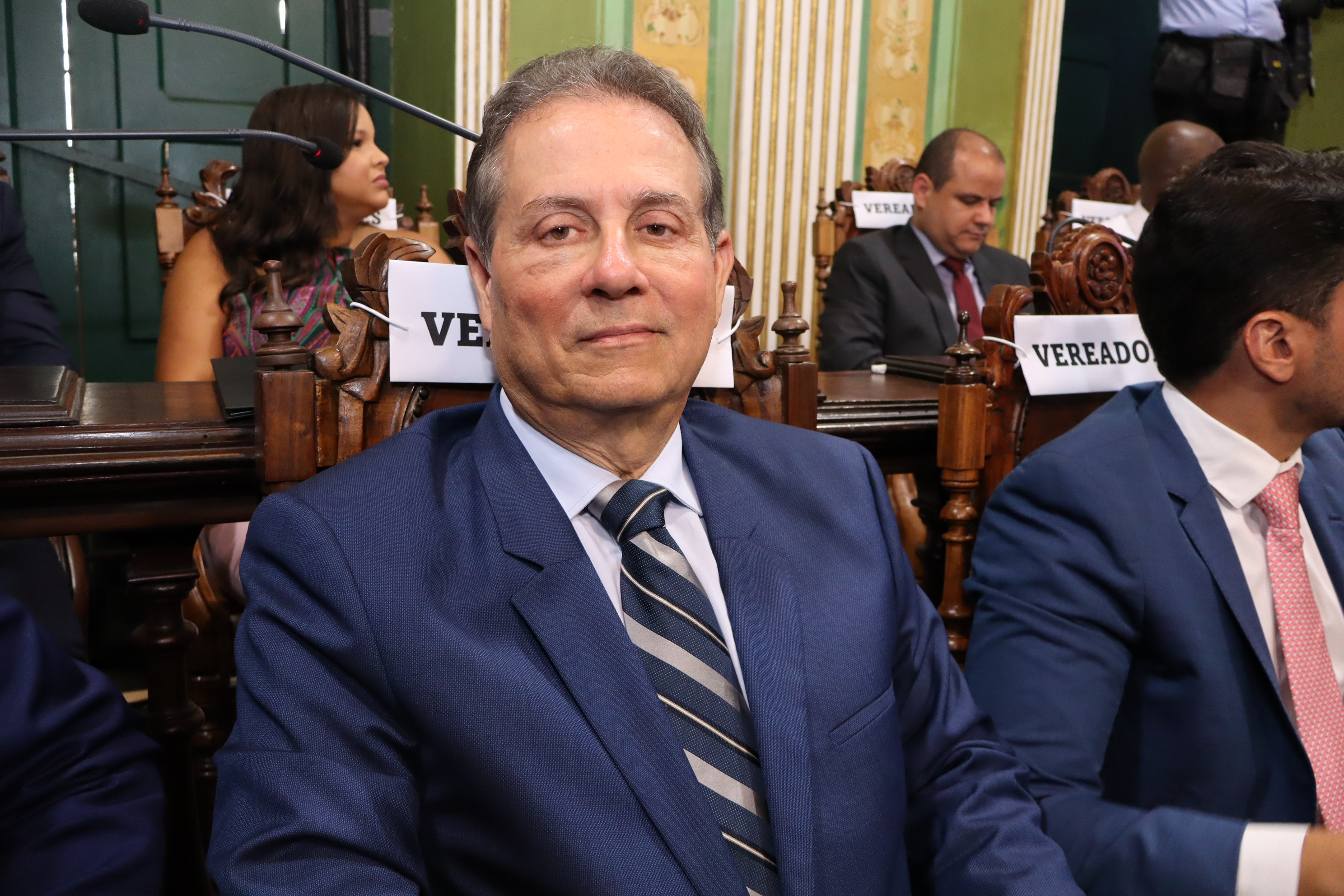 Vereador propõe fim do expediente mais cedo em secretarias de Salvador