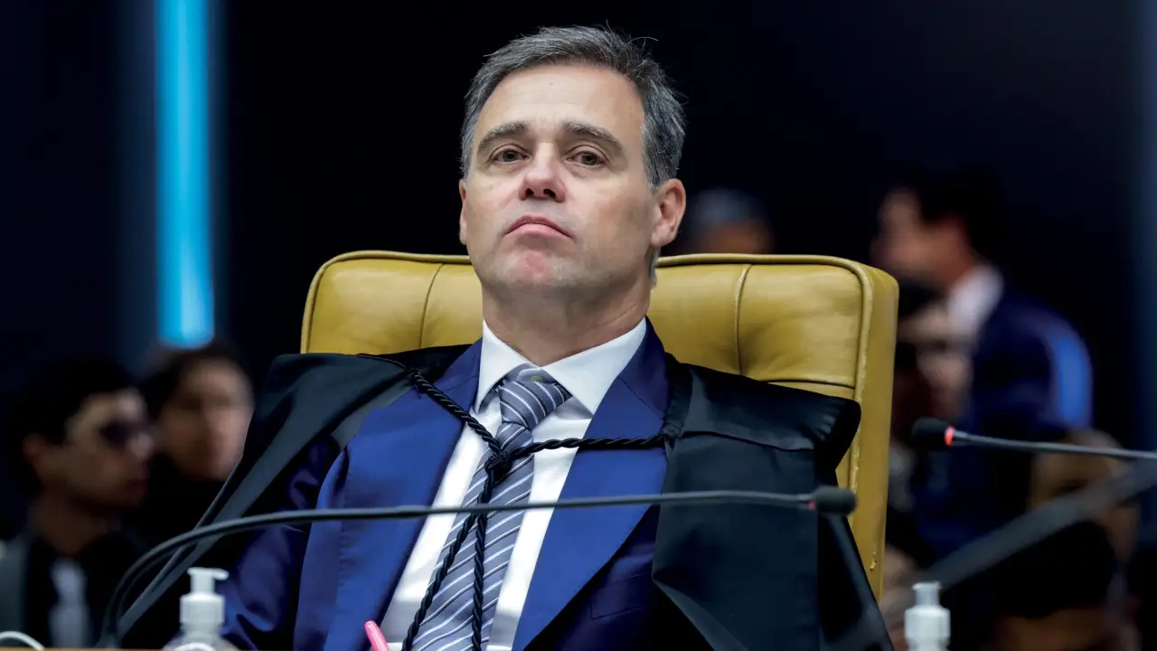 Ministro envia à PGR pedidos de liberdade em fraudes no INSS