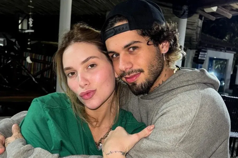 Zé Felipe coloca mansão de R$ 27 milhões à venda