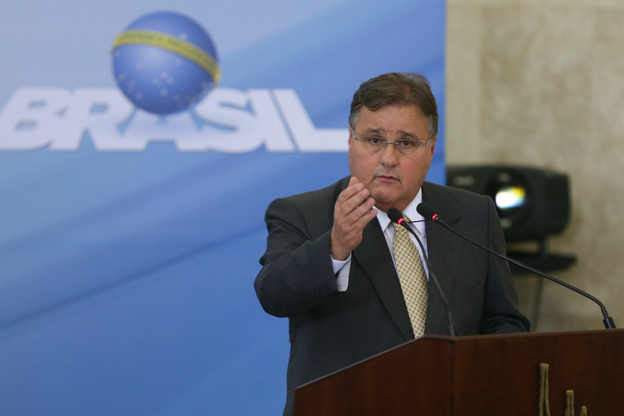 MP investiga Geddel Vieira Lima por suspeita de propina de R$ 1 milhão em fuga de líder do CV