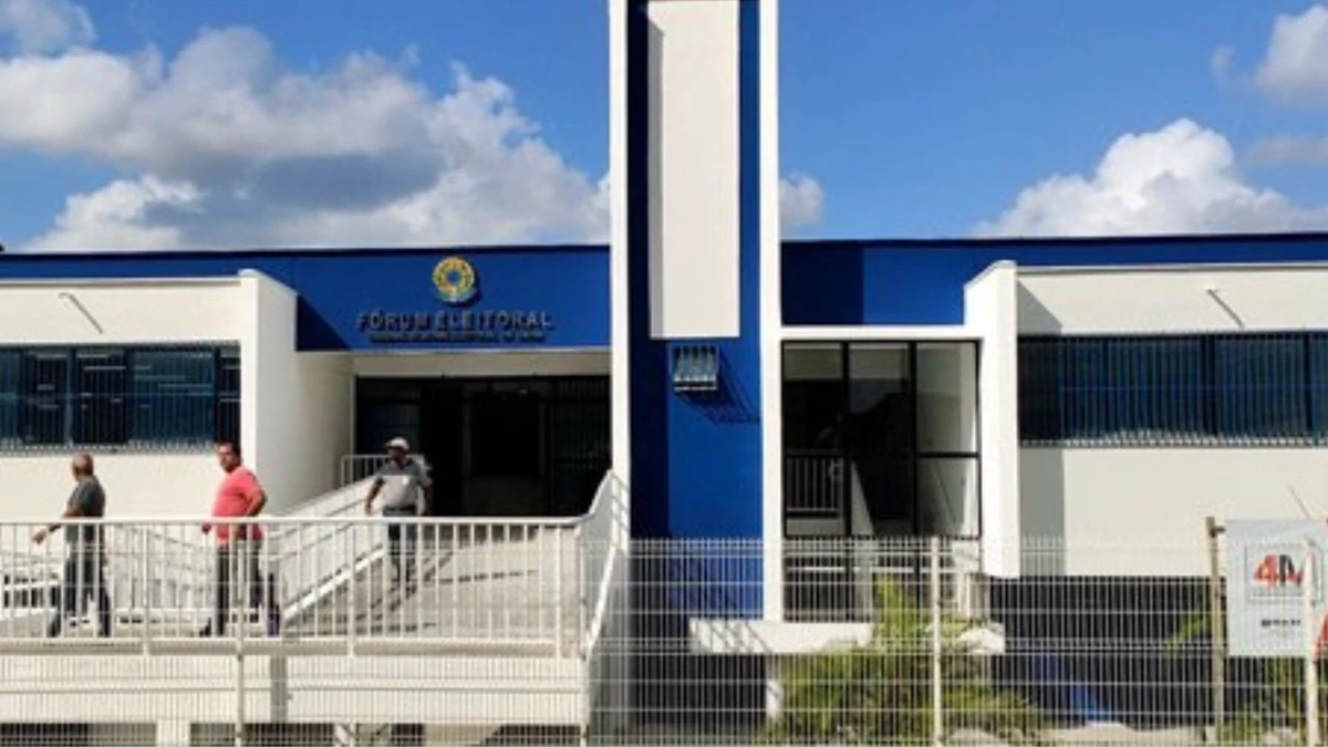 Homem morre após esfaquear segurança em fórum eleitoral de Camaçari