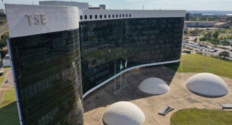 TSE decide que presos provisórios poderão votar nas eleições de 2026