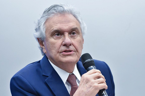 Caiado se diz agro raiz e reforça promessa de anistia ampla